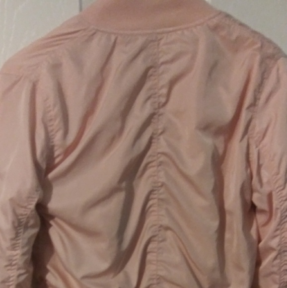 Heart and Hips pink jacket - Picture 2 of 6